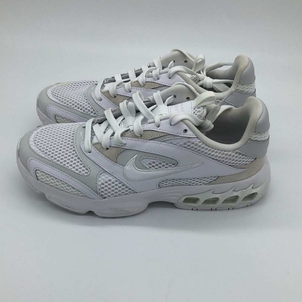 Nike Zoom Air Fire Women's Sneakers Casual Shoes White Size 8 USED CW3876-002
